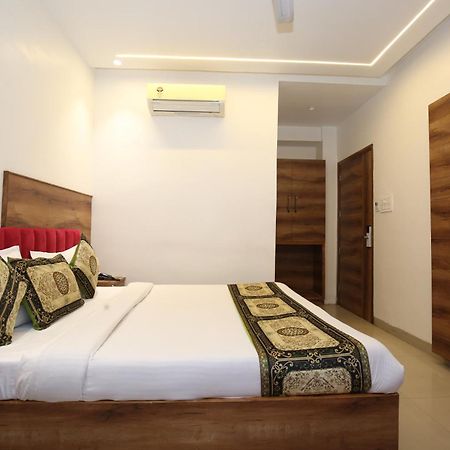 Hotel Rv Regency أمريتسار المظهر الخارجي الصورة
