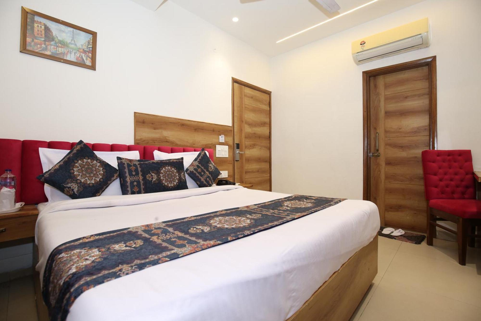 Hotel Rv Regency أمريتسار المظهر الخارجي الصورة