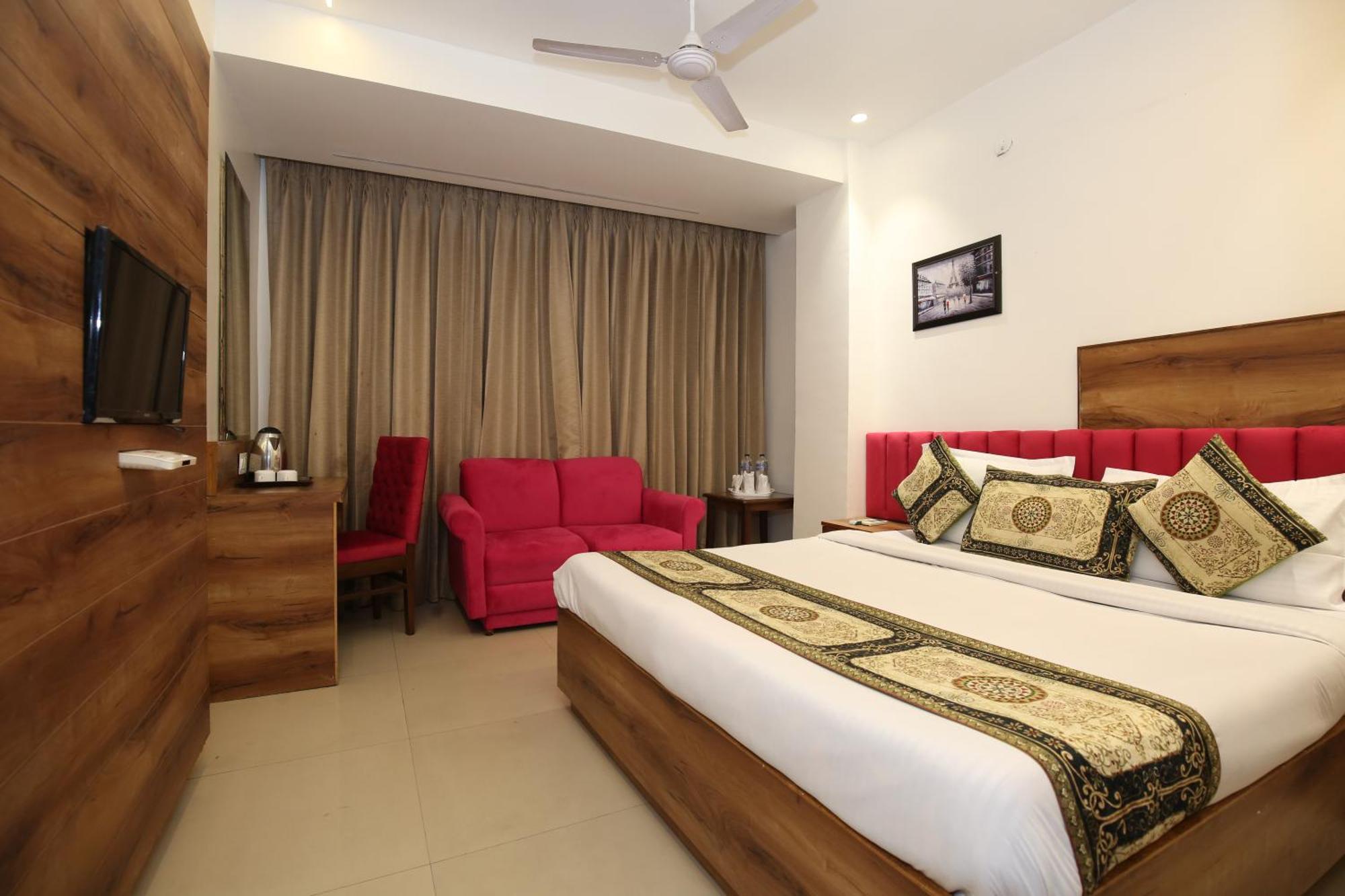 Hotel Rv Regency أمريتسار المظهر الخارجي الصورة
