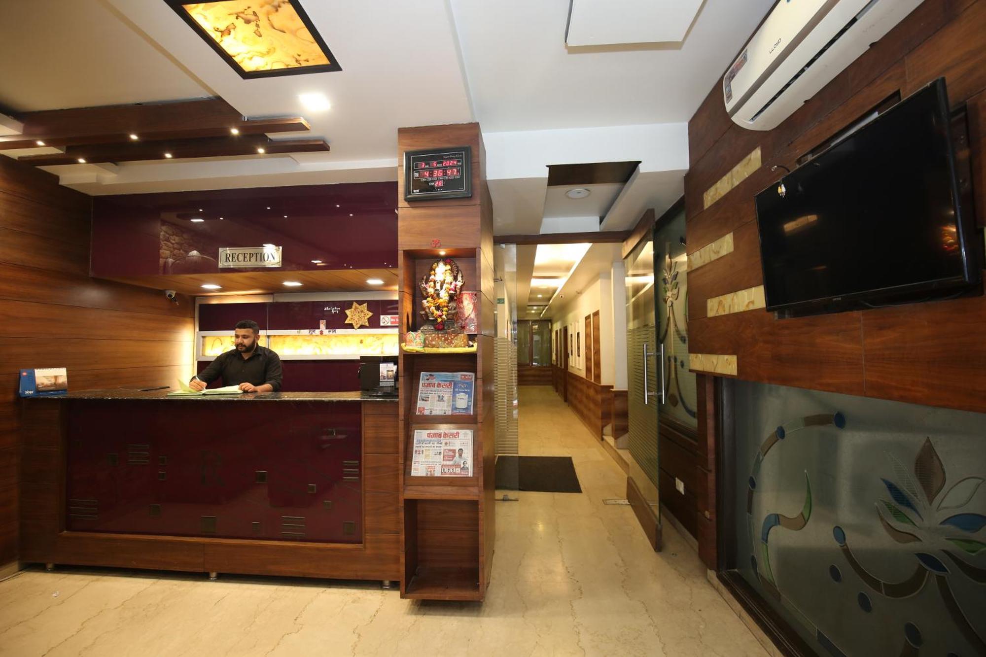 Hotel Rv Regency أمريتسار المظهر الخارجي الصورة